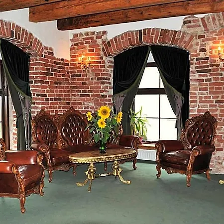 St. Peterburg Hotel Parnawa