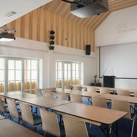 St. Peterburg מלון פארנו